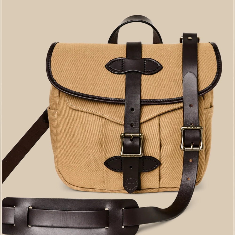 Filson Small Rugged Twill Field Bag - Picture 2 of 4
